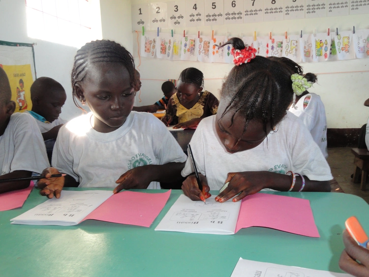 Alfabetzacao na lingua soninke